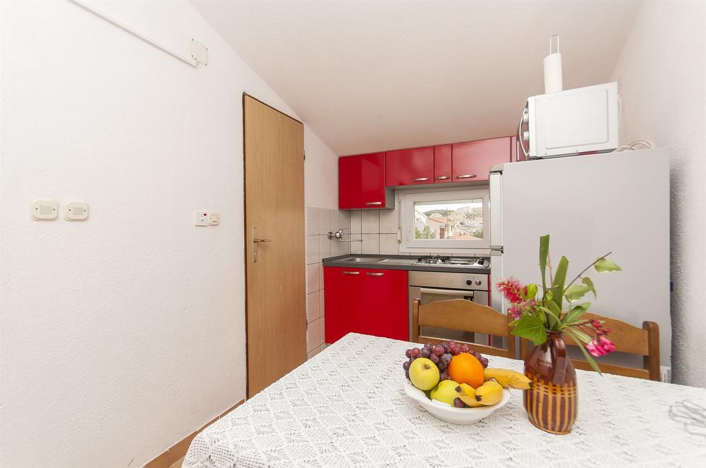 Apartments Luca โรกอซนิซา ภายนอก รูปภาพ